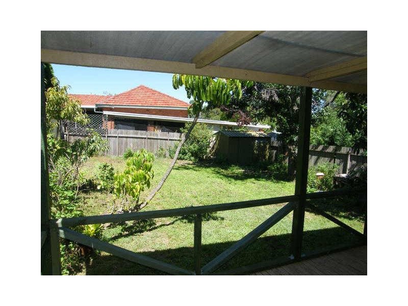 4 Diggers Avenue, Gladesville NSW 2111