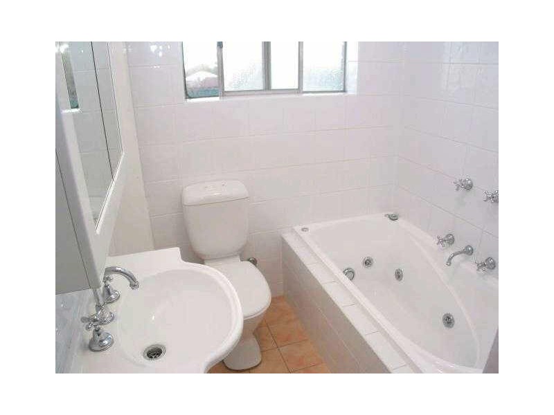 17/9A Cambridge Street, Gladesville NSW 2111