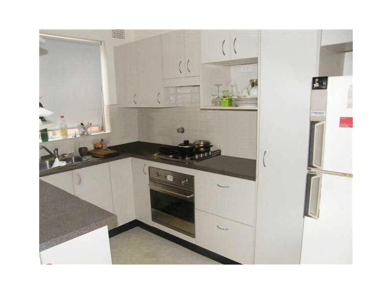 5/3 Western Crescent, Gladesville NSW 2111