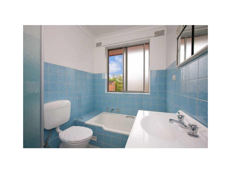 17/31 Wharf Road, Gladesville NSW 2111