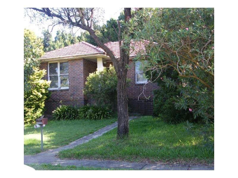 4 Windeyer Avenue, Gladesville NSW 2111