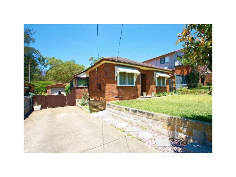 23 Lyndhurst Street, Gladesville NSW 2111