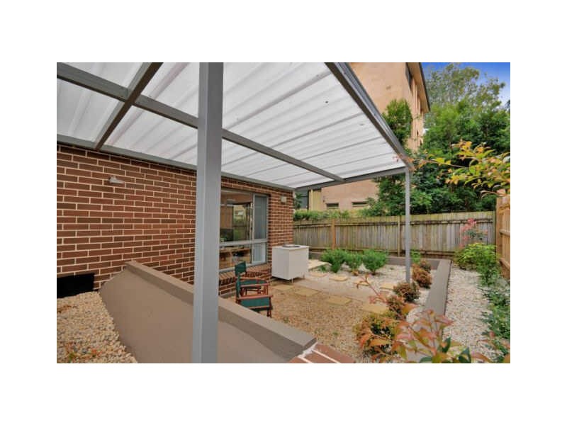 2/15A Linsley Street, Gladesville NSW 2111