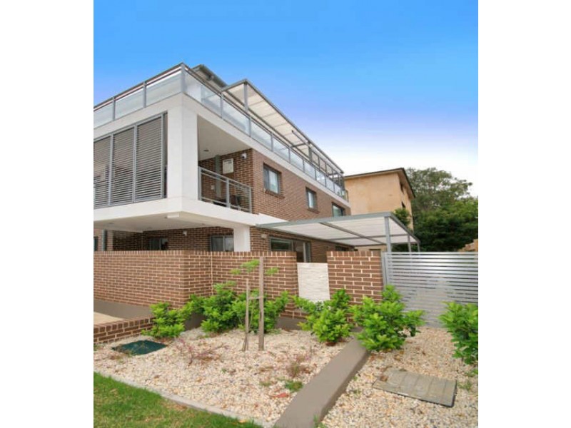 2/15A Linsley Street, Gladesville NSW 2111