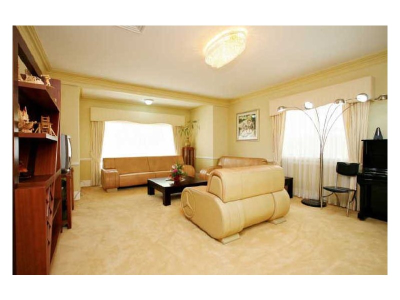 52 Woodward Avenue, Strathfield NSW 2135