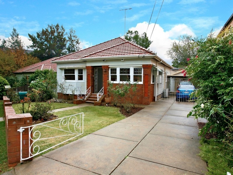 21 Hepburn Avenue, Gladesville NSW 2111