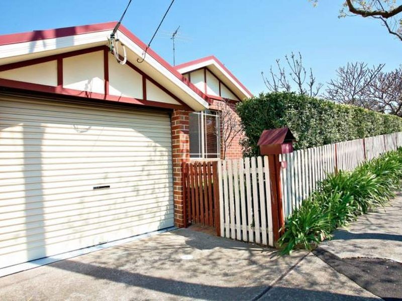 18 George Street, Gladesville NSW 2111