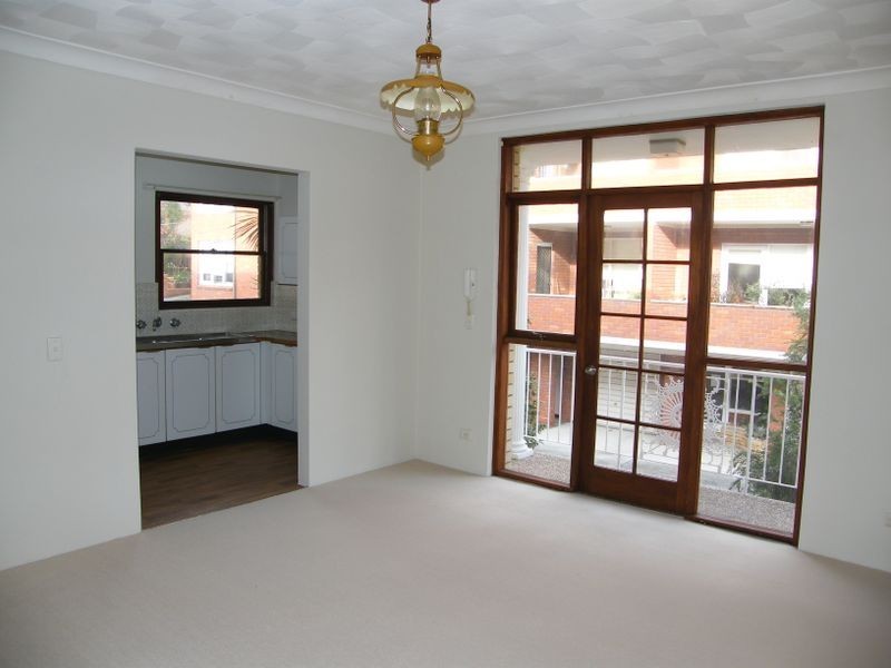 7/12 Pittwater Road, Gladesville NSW 2111