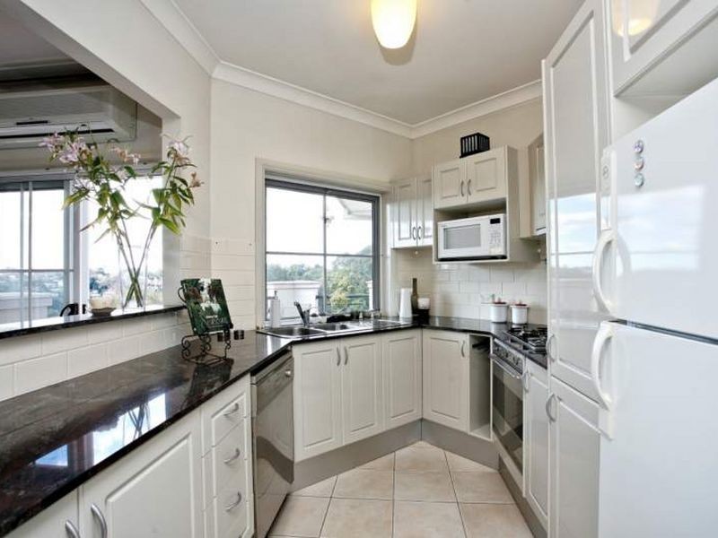 12/28 Mortimer Lewis Drive, Huntleys Cove NSW 2111