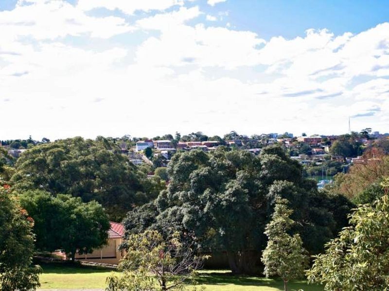 12/28 Mortimer Lewis Drive, Huntleys Cove NSW 2111