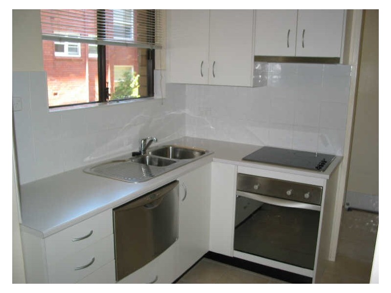 4/8 Pittwater Road, Gladesville NSW 2111