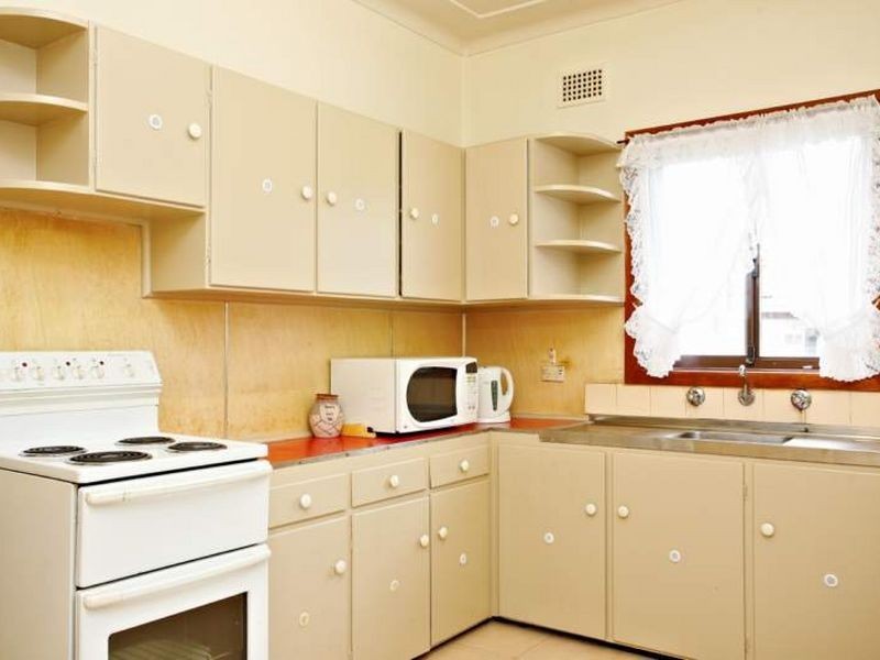 2A Warner Street, Gladesville NSW 2111