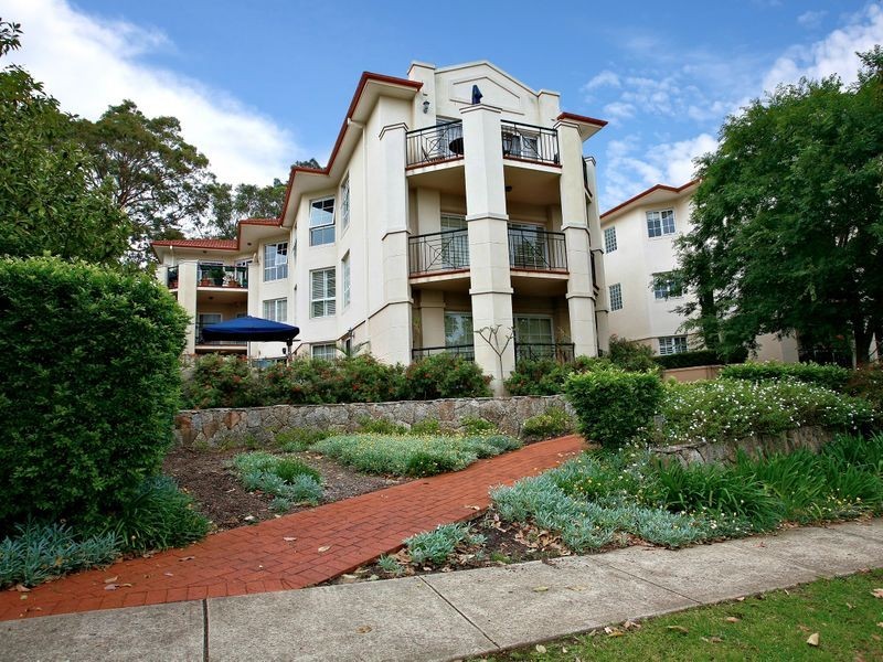 1/6 Mortimer Lewis Drive, Huntleys Cove NSW 2111