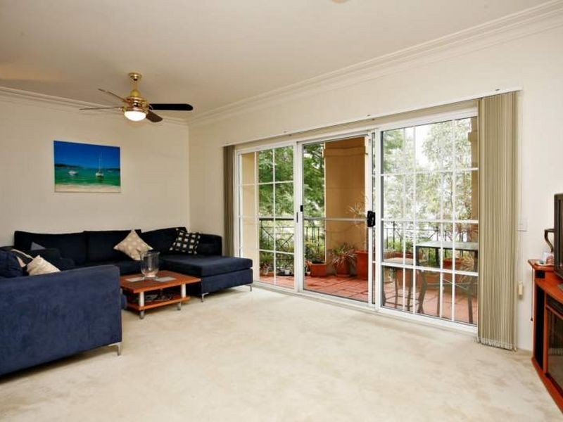 1/6 Mortimer Lewis Drive, Huntleys Cove NSW 2111