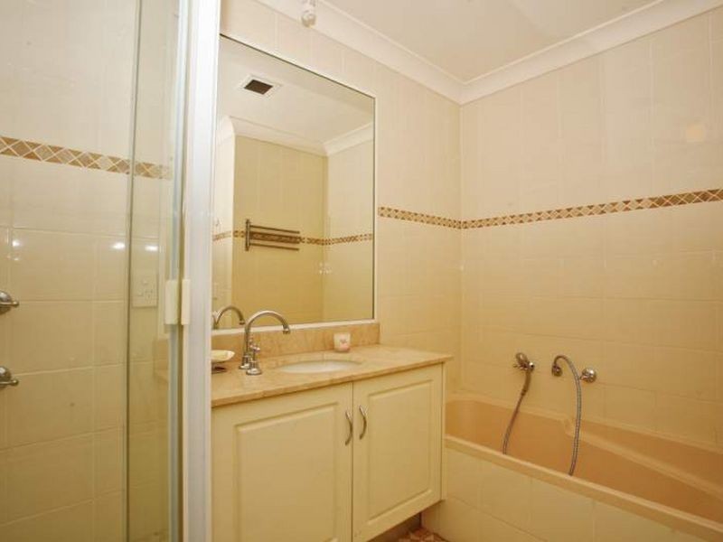 1/6 Mortimer Lewis Drive, Huntleys Cove NSW 2111