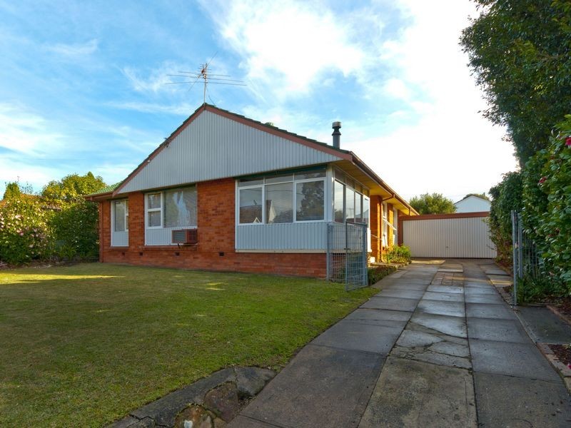 17 Bluett Avenue, East Ryde NSW 2113