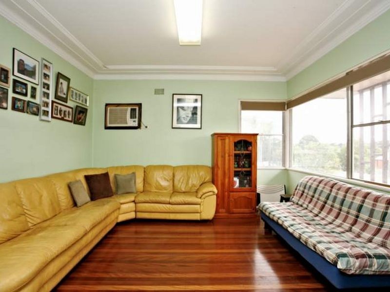 17 Smalls Road, Ryde NSW 2112