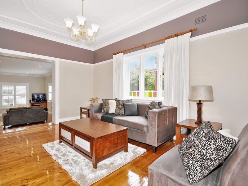 23 Beattie Ave, Denistone East NSW 2112