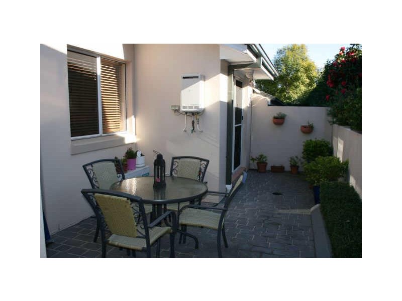 2/64 Pittwater Road, Gladesville NSW 2111