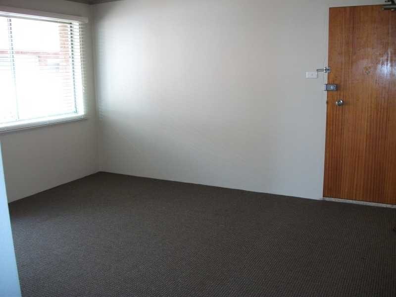 8/3 Western Crescent, Gladesville NSW 2111