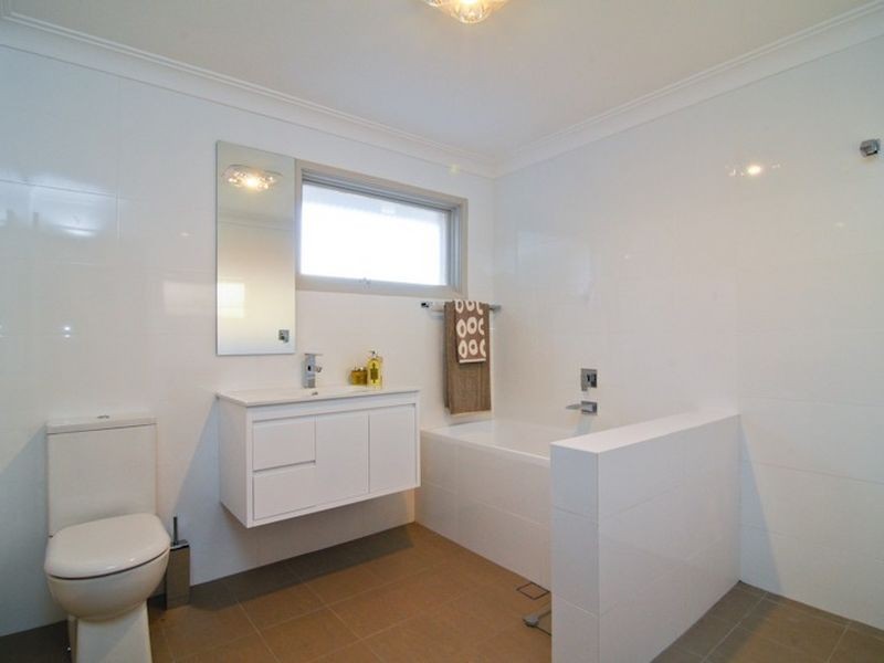 10 Rundle Place, Gladesville NSW 2111