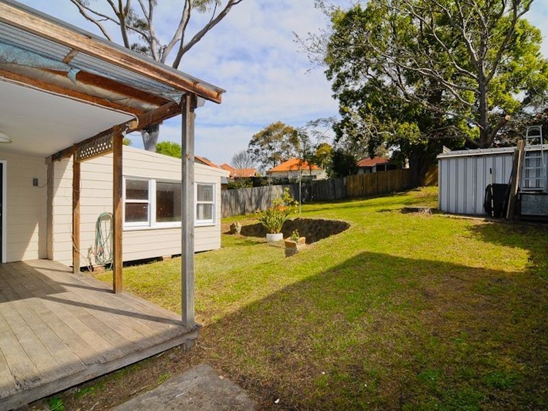 12 Windeyer Avenue, Gladesville NSW 2111