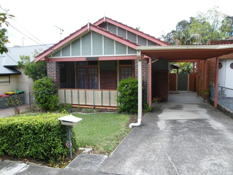 9 Oates Avenue, Gladesville NSW 2111