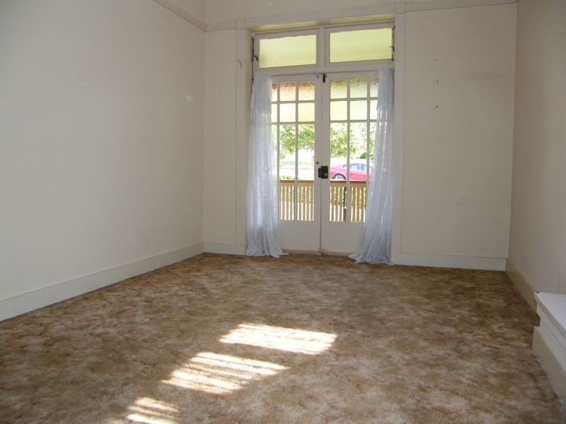 9 Oates Avenue, Gladesville NSW 2111