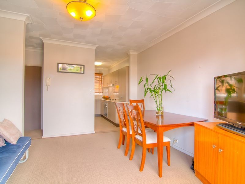2/14 Pearson Street, Gladesville NSW 2111
