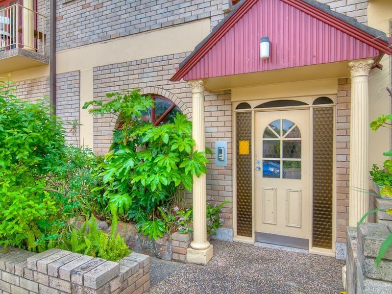 2/14 Pearson Street, Gladesville NSW 2111