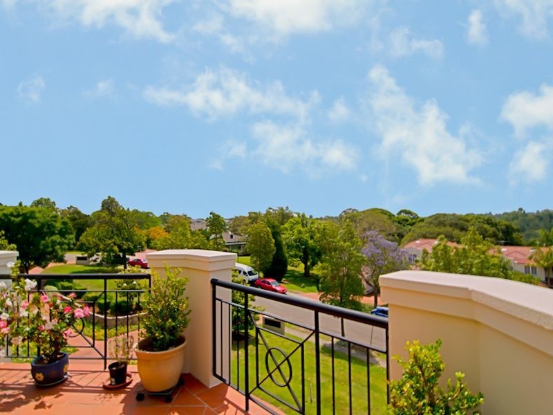 12/4 Mortimer Lewis Drive, Huntleys Cove NSW 2111