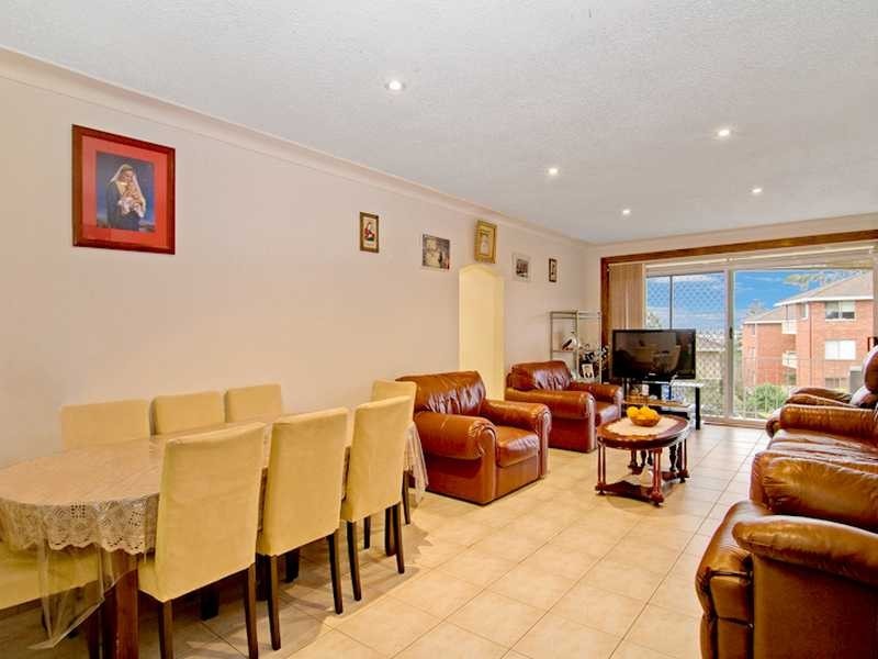 27/261 Blaxland Road, Ryde NSW 2112