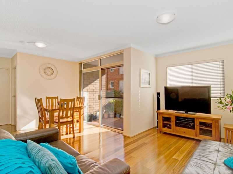 18/36 Wharf Road, Gladesville NSW 2111