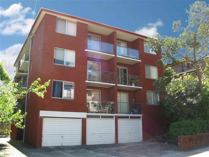 9/15 Linsley Street, Gladesville NSW 2111