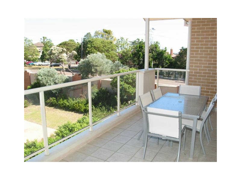 202/14 Karrabee Avenue, Huntleys Cove NSW 2111