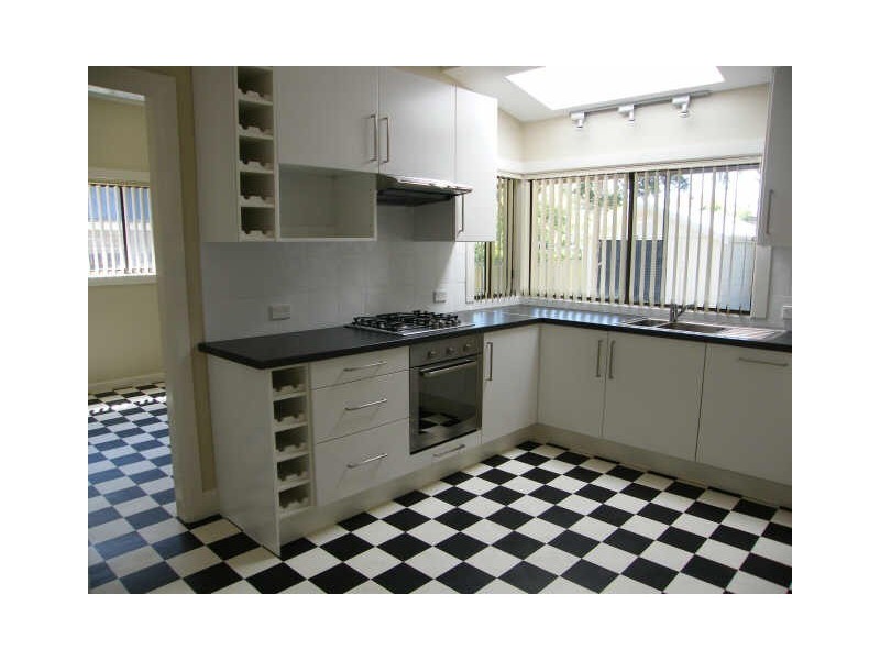 49 Batemans Road, Gladesville NSW 2111