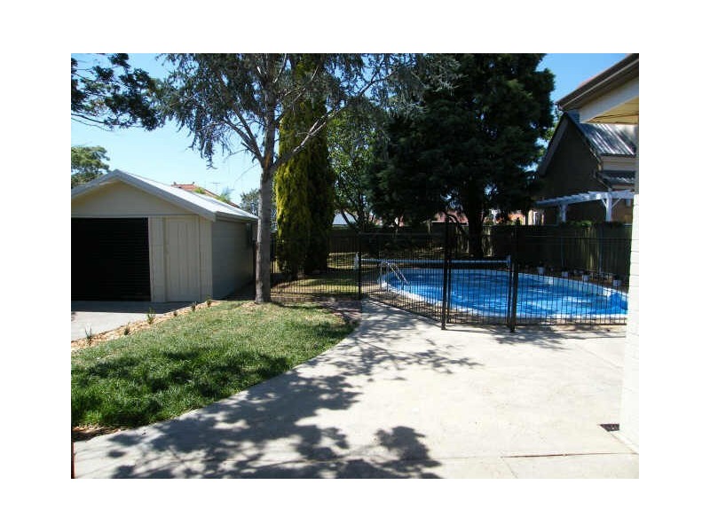 49 Batemans Road, Gladesville NSW 2111