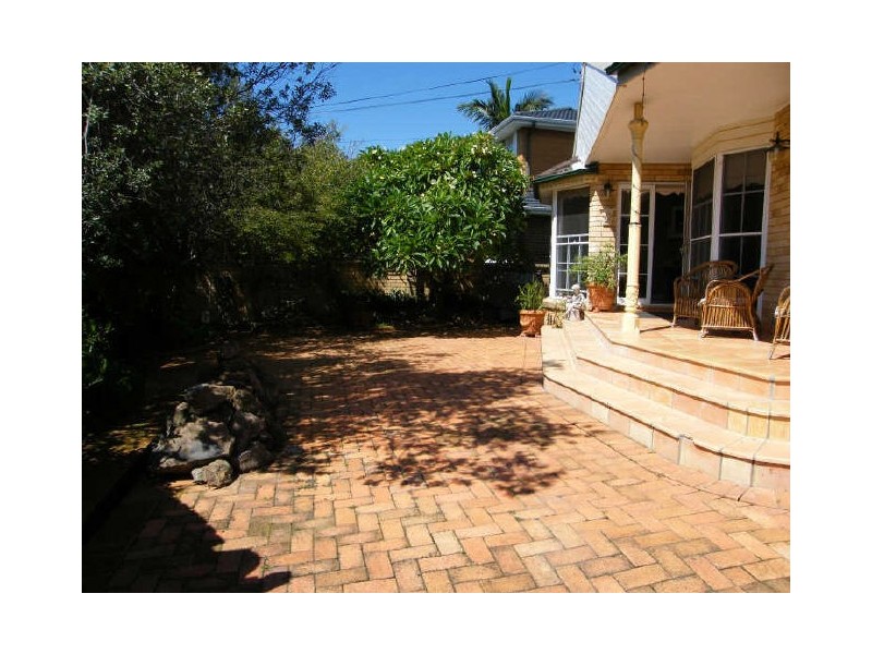 22 Elliott Avenue, East Ryde NSW 2113