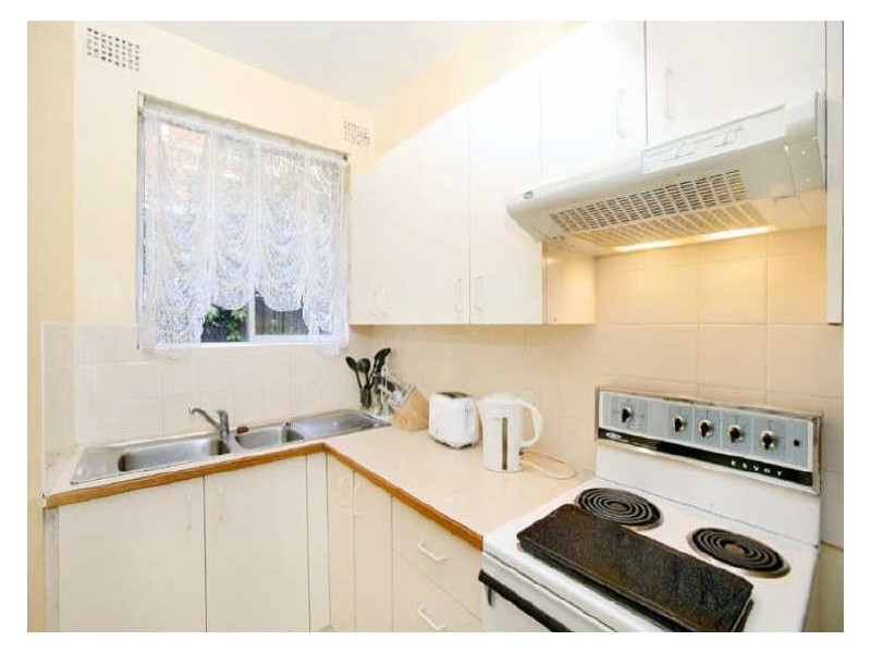 2/10 Pearson Street, Gladesville NSW 2111