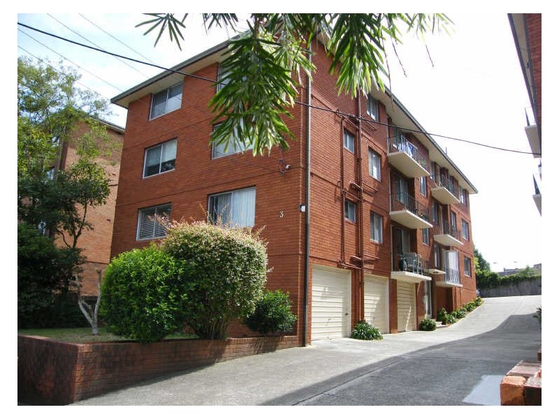 12/3 Western Crescent, Gladesville NSW 2111