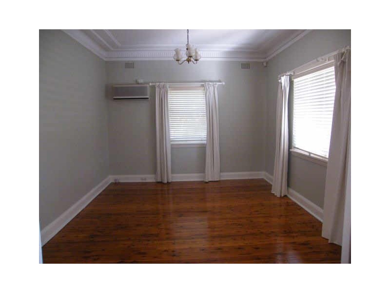 81A Pittwater Road, Gladesville NSW 2111