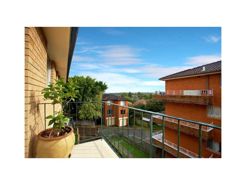 12/23 Wharf Road, Gladesville NSW 2111