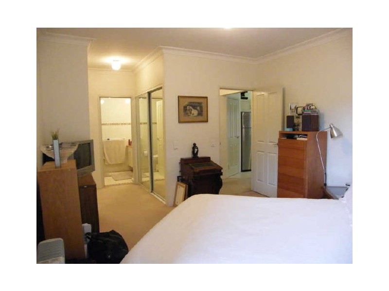 3/6 Mortimer Lewis Drive, Huntleys Cove NSW 2111