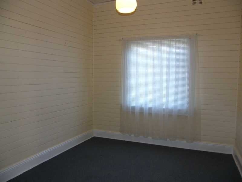 33 Tennyson Road, Gladesville NSW 2111