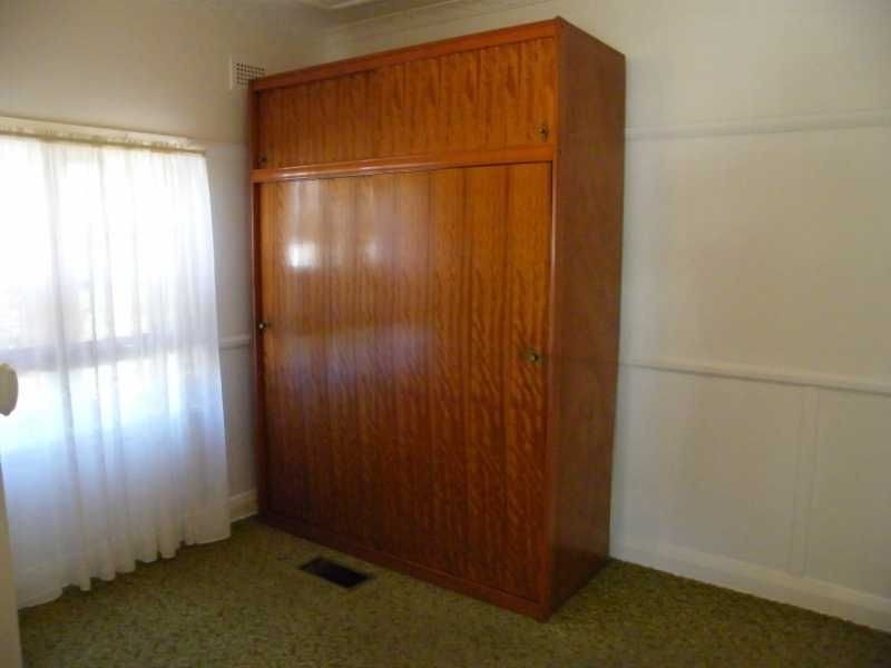 12 Hunts Avenue, Eastwood NSW 2122