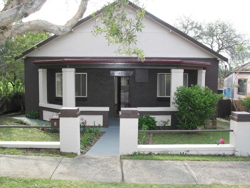 8 Westmins Road, Gladesville NSW 2111