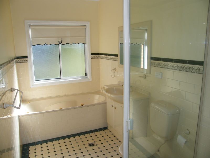 1 Wolfe Road, East Ryde NSW 2113