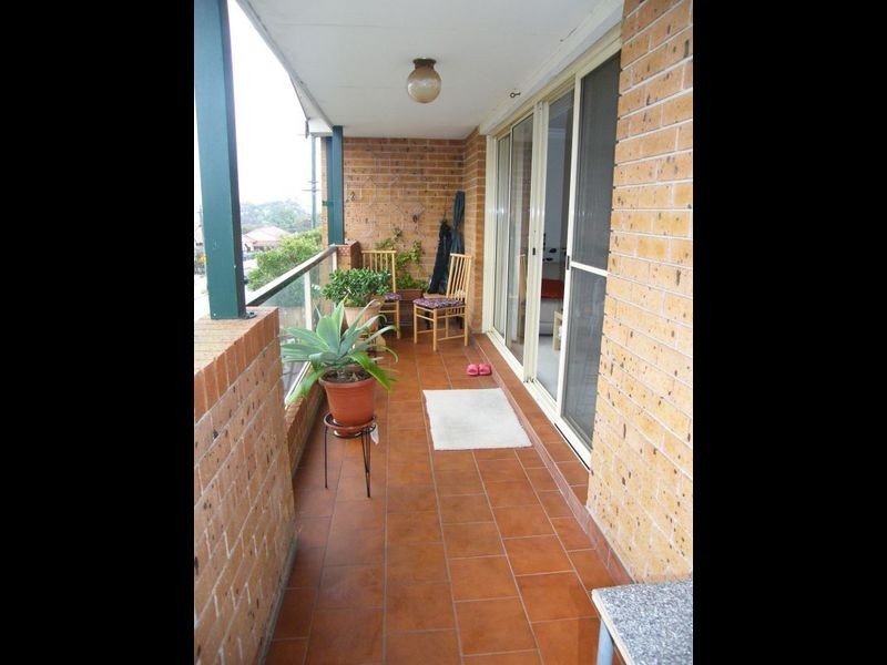 11/33 Wharf Road, Gladesville NSW 2111