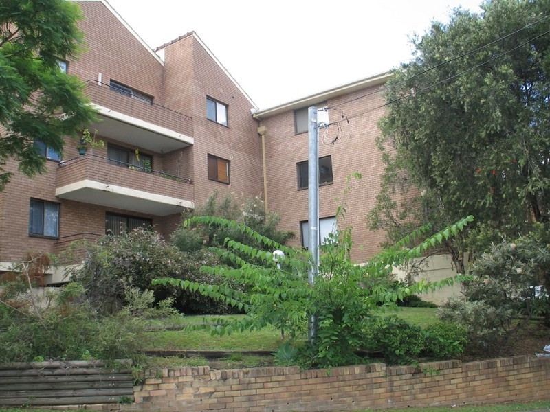 11/2 Pearson Street, Gladesville NSW 2111