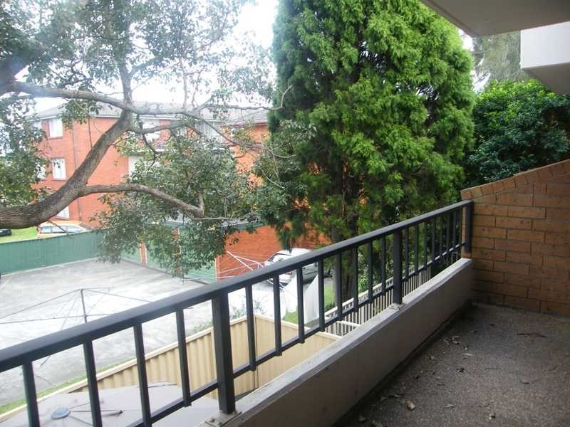 17/14-16 Meriton Street, Gladesville NSW 2111